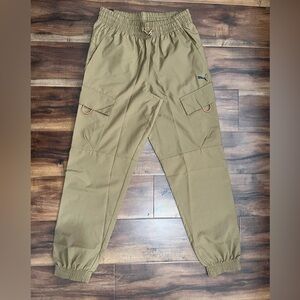 Brand New Men’s PUMA Cargo Pants “NWT”